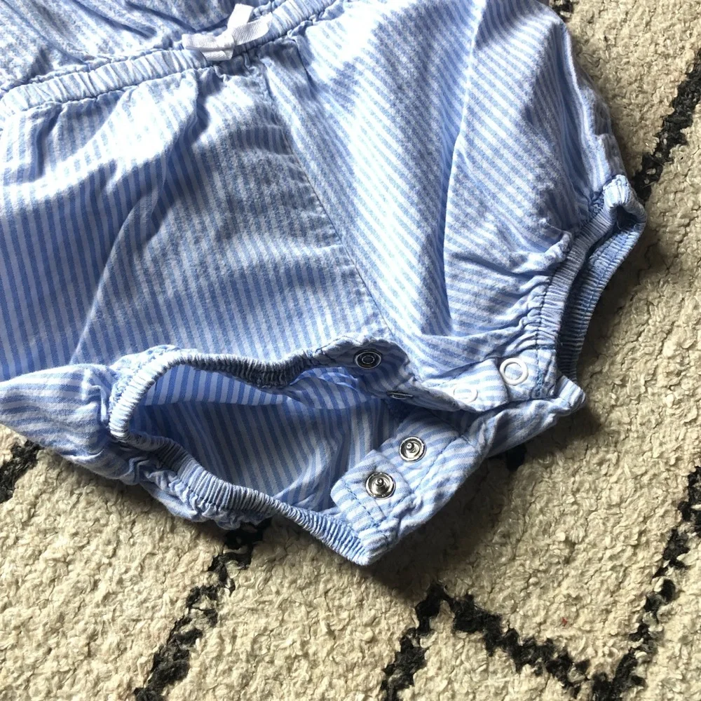 Carter’s romper
